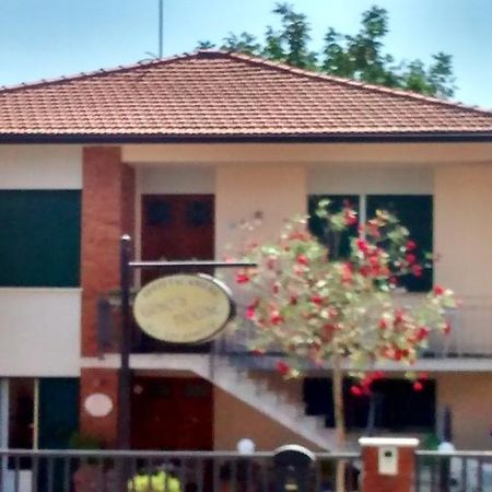 Gino'S House Hotel Pisa Exterior foto
