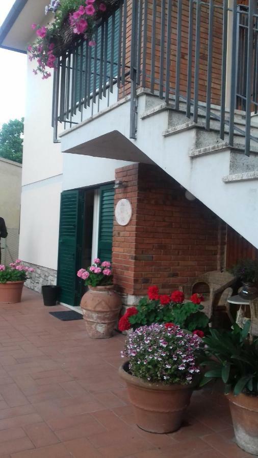 Gino'S House Hotel Pisa Exterior foto